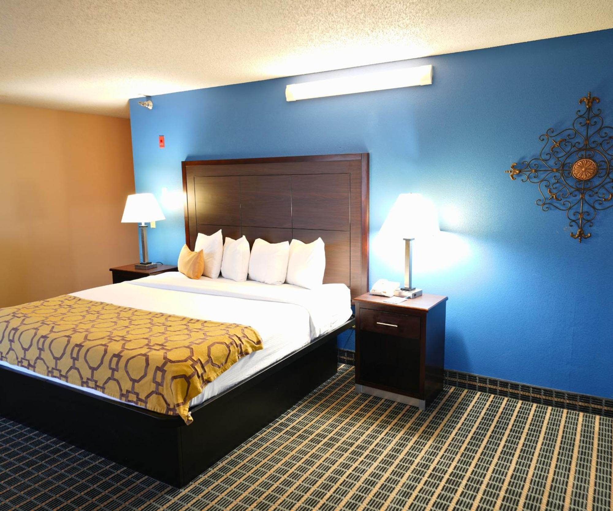 Baymont By Wyndham Marshalltown Esterno foto
