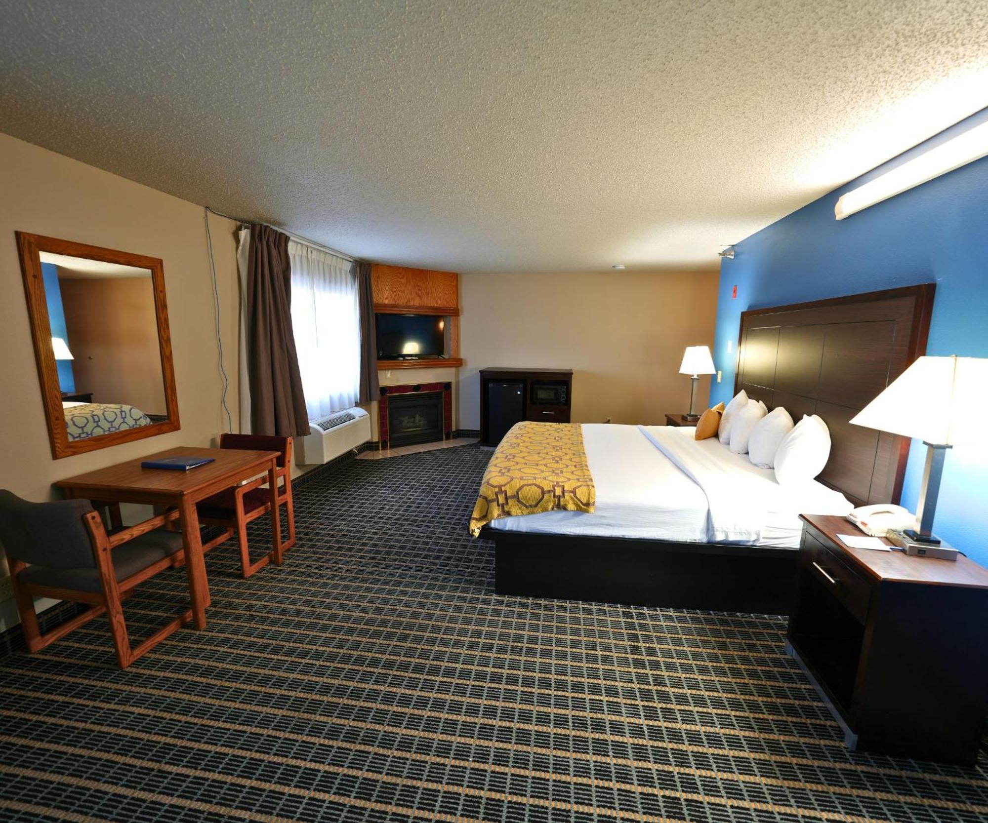 Baymont By Wyndham Marshalltown Esterno foto