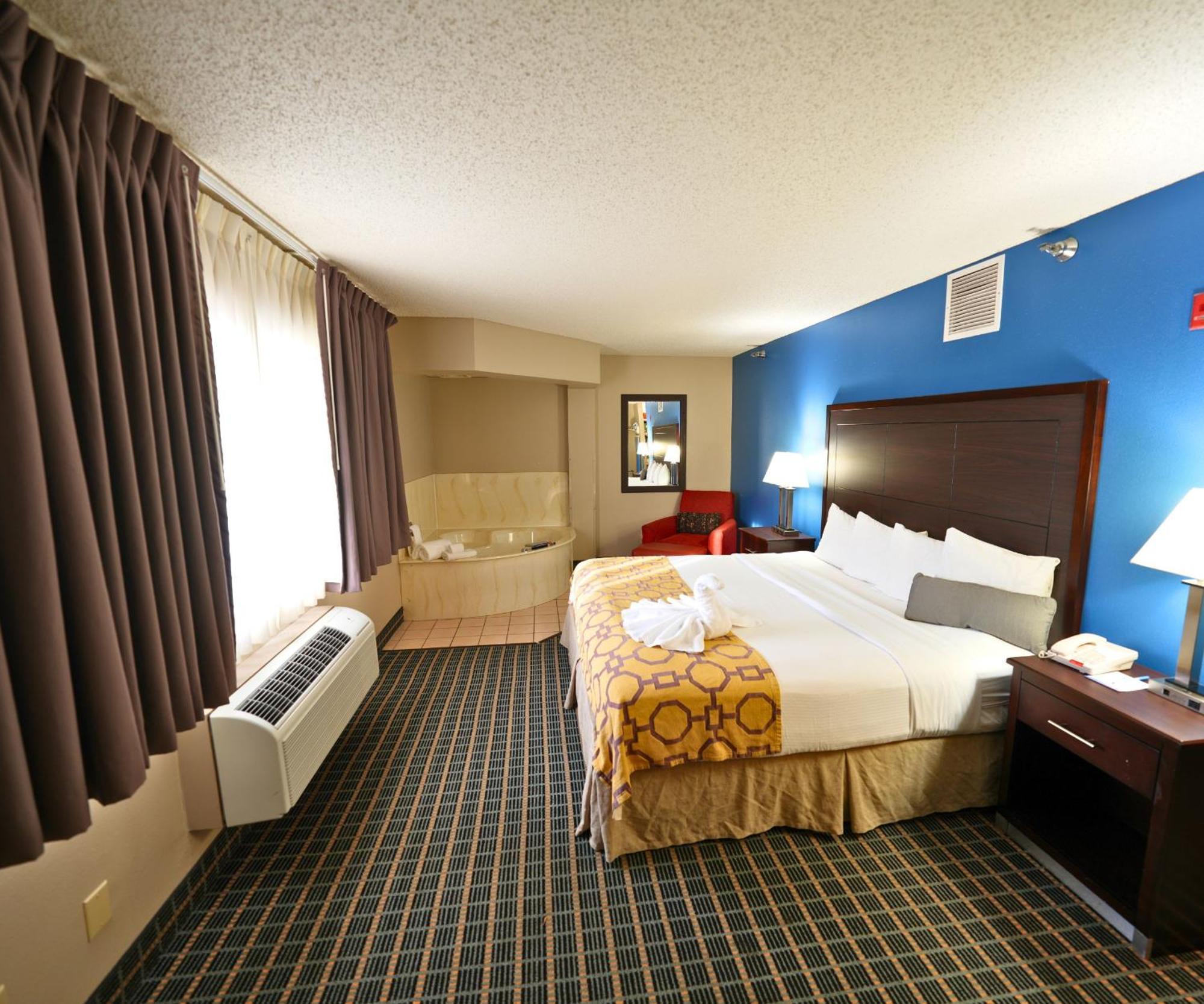 Baymont By Wyndham Marshalltown Esterno foto