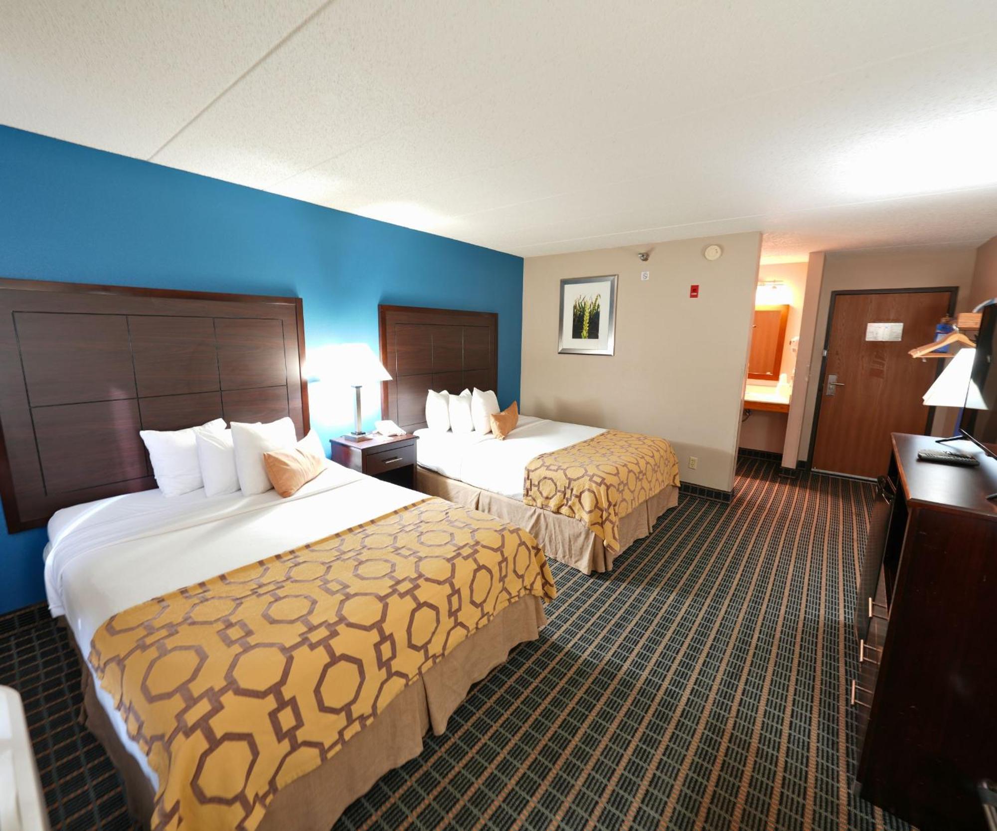 Baymont By Wyndham Marshalltown Esterno foto